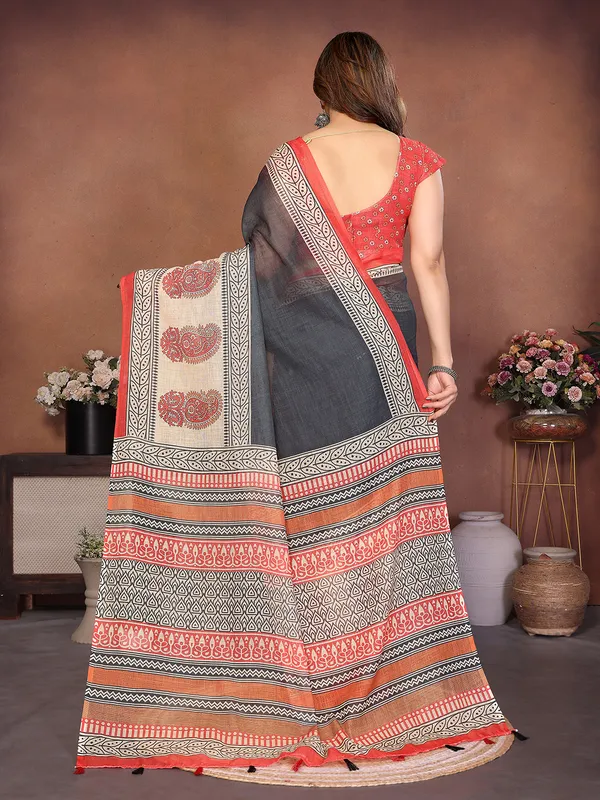Digital_Print_Cotton_Linen_Saree_With_Unstitched_Blouse_Piece_(RED)