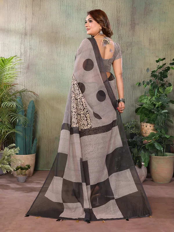 Digital_Print_Cotton_Linen_Saree_With_Unstitched_Blouse_Piece
