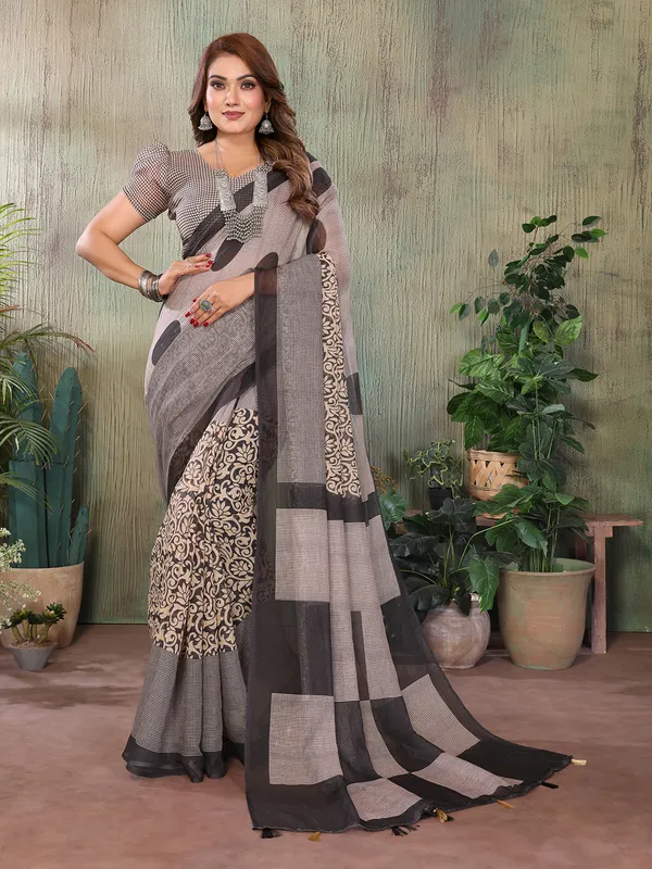 Digital_Print_Cotton_Linen_Saree_With_Unstitched_Blouse_Piece