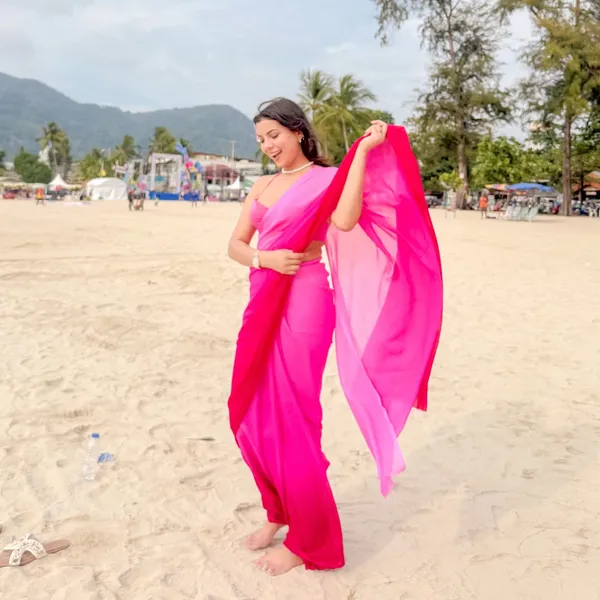 Dyed_Daily_Wear_Georgette_Saree_With_Unstitched_Blouse_Piece