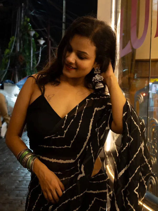 Printed_Daily_Wear_Georgette_Saree_With_Unstitched_Blouse_Piece
