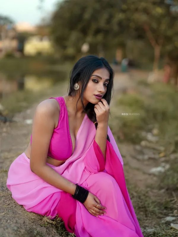 Dyed_Daily_Wear_Georgette_Saree_With_Unstitched_Blouse_Piece