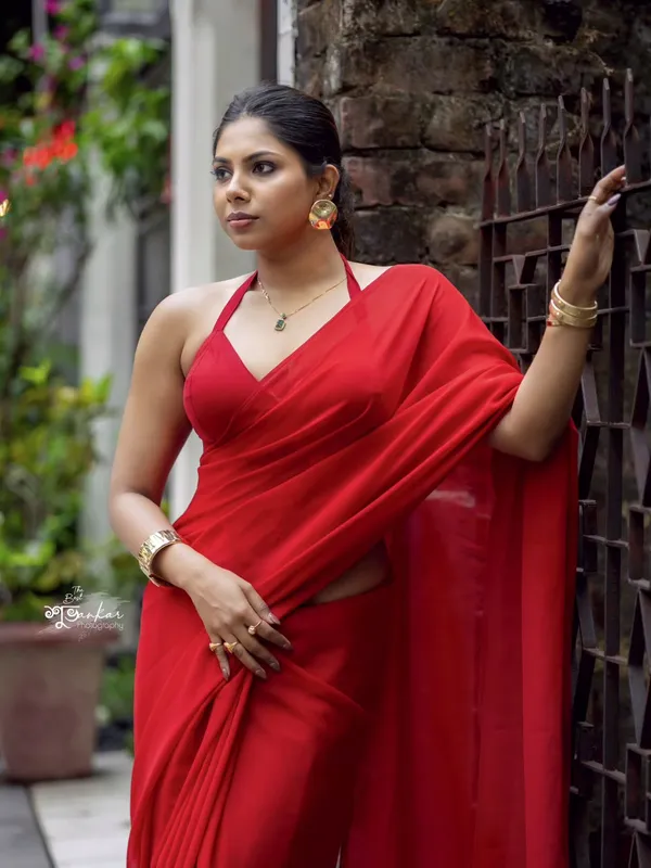 Plain_Dyed_Daily_Wear_Georgette_Saree_With_Unstitched_Blouse_Piece