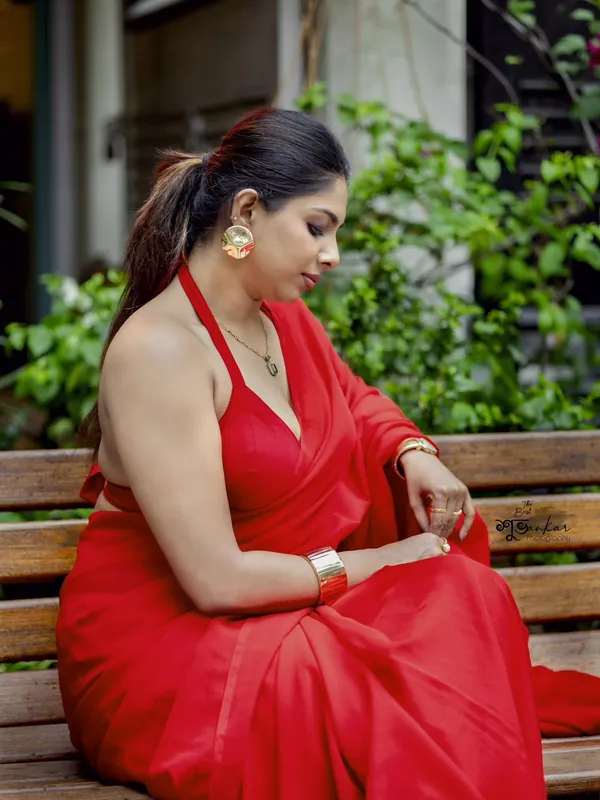 Plain_Dyed_Daily_Wear_Georgette_Saree_With_Unstitched_Blouse_Piece