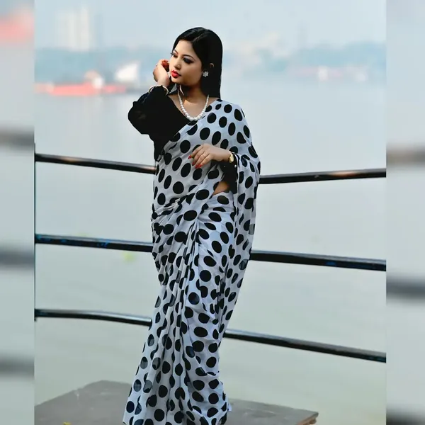 Printed_Daily_Wear_Georgette_Saree_With_Unstitched_Blouse_Piece