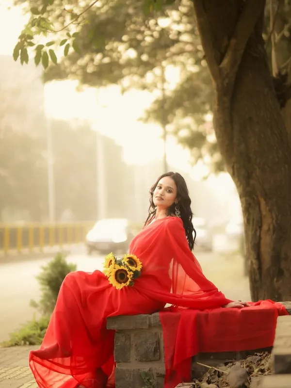 Plain_Dyed_Daily_Wear_Georgette_Saree_With_Unstitched_Blouse_Piece