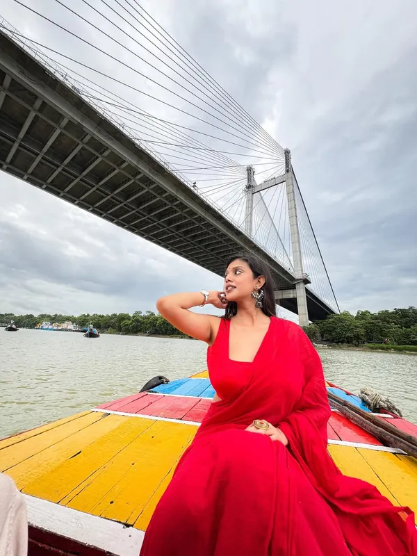 Plain_Dyed_Daily_Wear_Georgette_Saree_With_Unstitched_Blouse_Piece