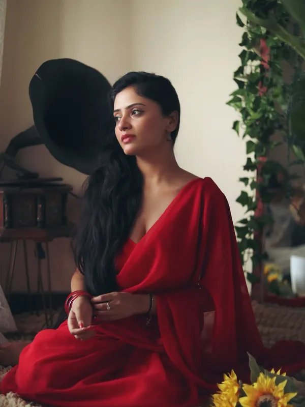 Plain_Dyed_Daily_Wear_Georgette_Saree_With_Unstitched_Blouse_Piece