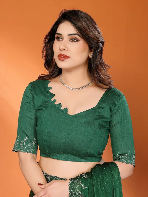 Women's_Chiffon_Shiny_Stone_and_Diamond_Work_Lace_Boarder_Saree_With_Unstitched_Blouse_Piece