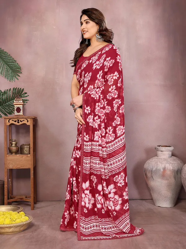 Paisley,_Floral_Print_Daily_Wear_Georgette_Saree��(Maroon)
