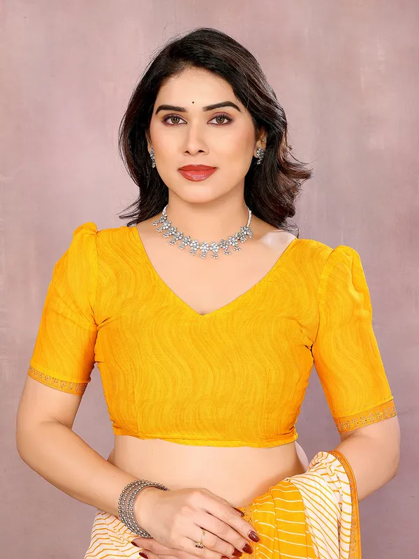 Paisley,_Striped,_Floral_Print_Daily_Wear_Georgette_Saree��(Yellow)