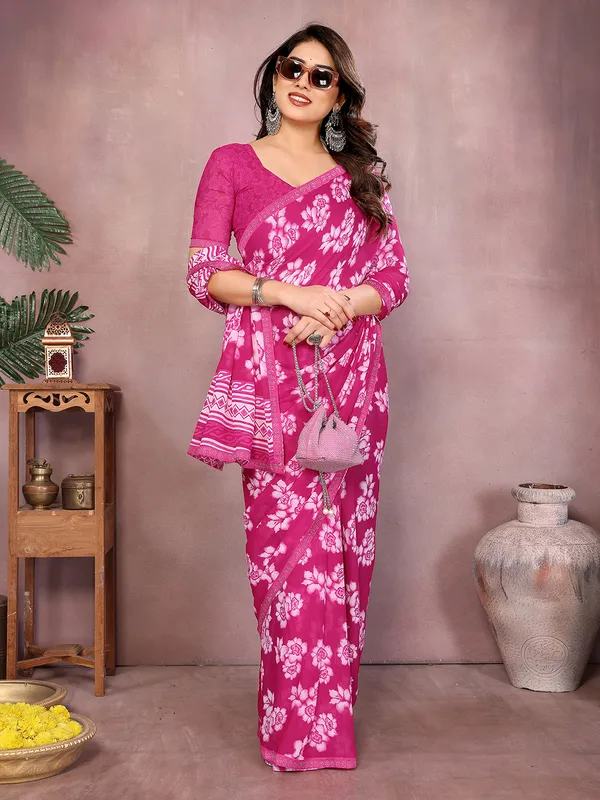 Paisley,_Floral_Print_Daily_Wear_Georgette_Saree��(Pink)