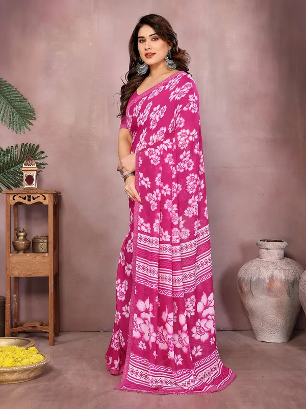 Paisley,_Floral_Print_Daily_Wear_Georgette_Saree��(Pink)
