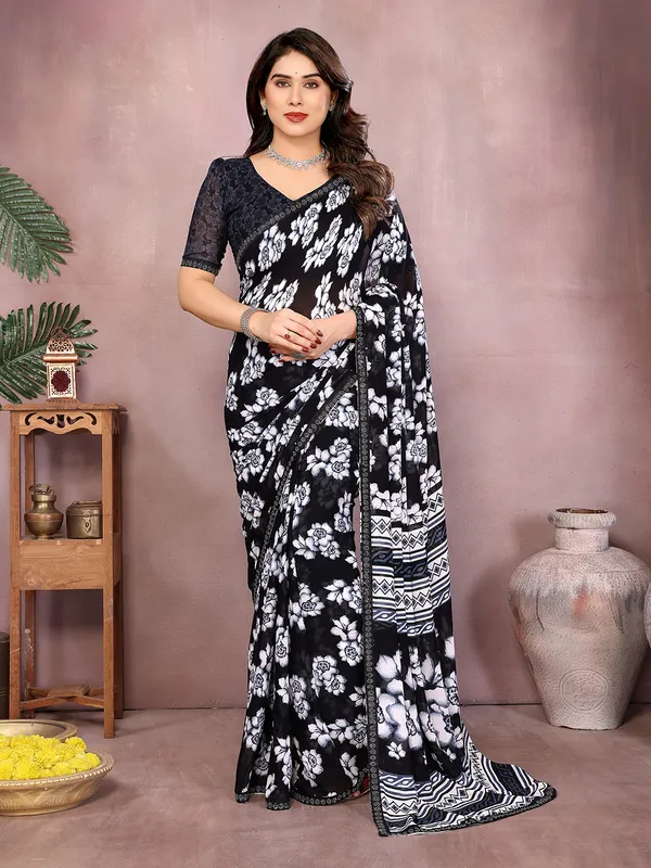 Paisley,_Floral_Print_Daily_Wear_Georgette_Saree��(Black)