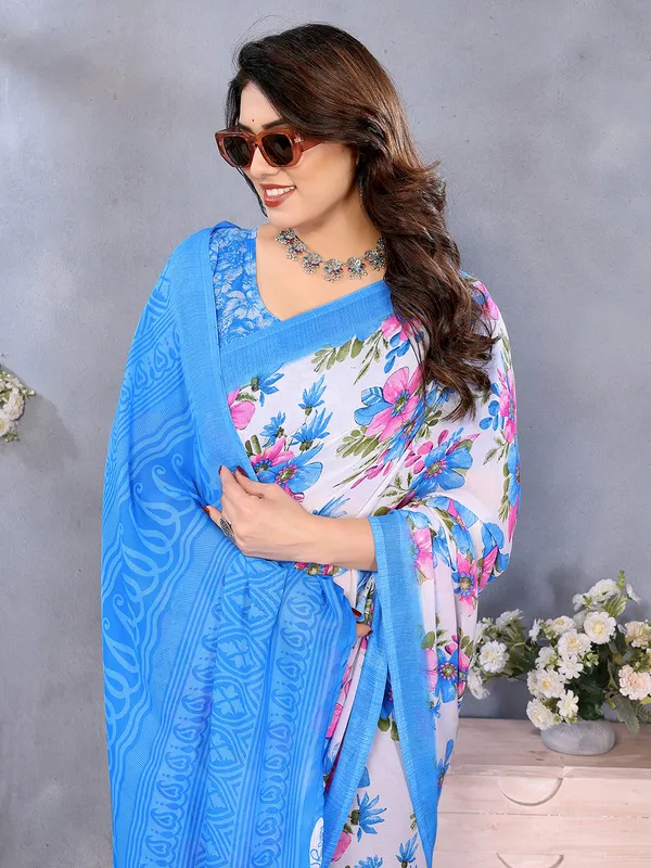 Paisley,_Floral_Print_Daily_Wear_Georgette_Saree��(Light_Blue,_Pink,_White)