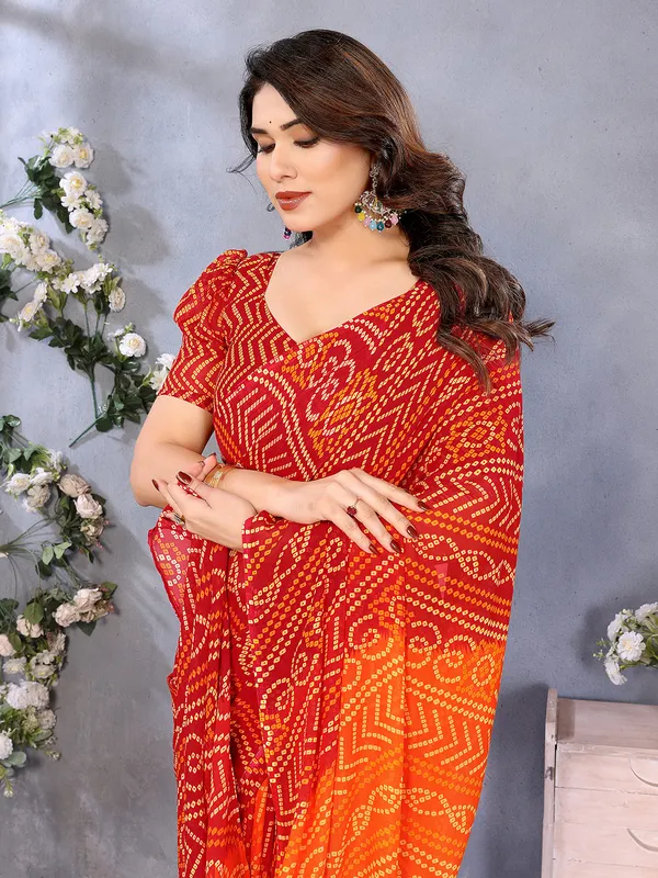 Ombre,_Paisley,_Printed_Bandhani_Georgette_Saree��(Red,_Orange)