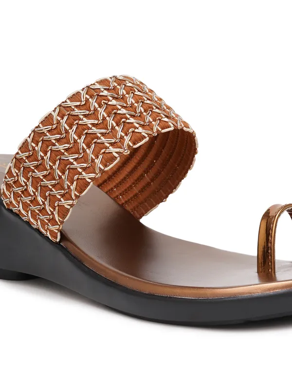 Stylish_Embellished_Ethnic_Angutha_Wedge_Heels_(Antique)