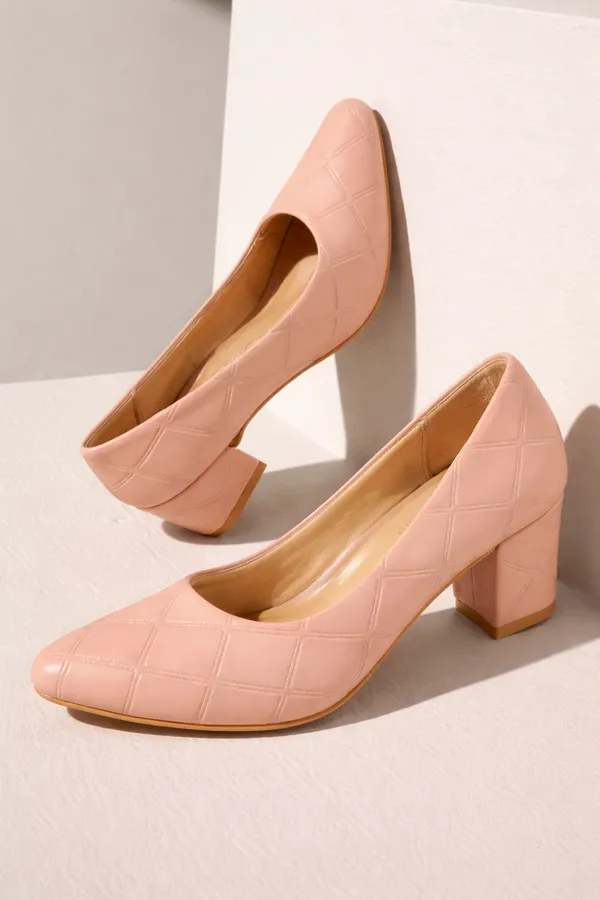 Trendy_Block_Heel_Pumps_(Peach)