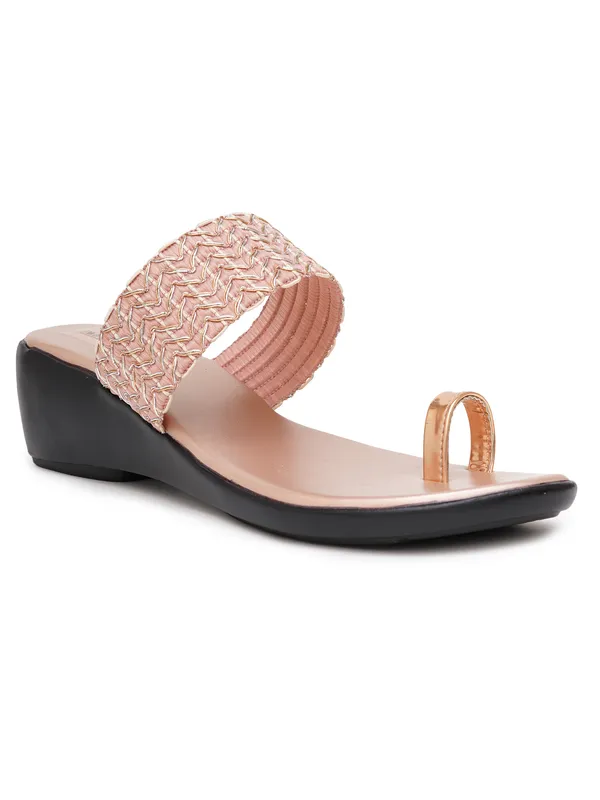 Stylish_Embellished_Ethnic_Angutha_Wedge_Heels_(Rgold)
