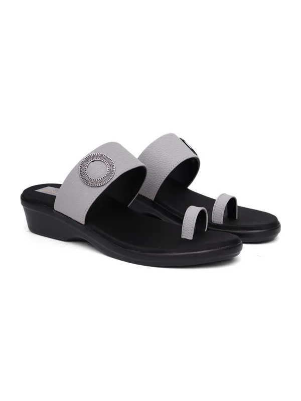 Angutha_Strap_Casual_Wedge_Slippers_(Grey)