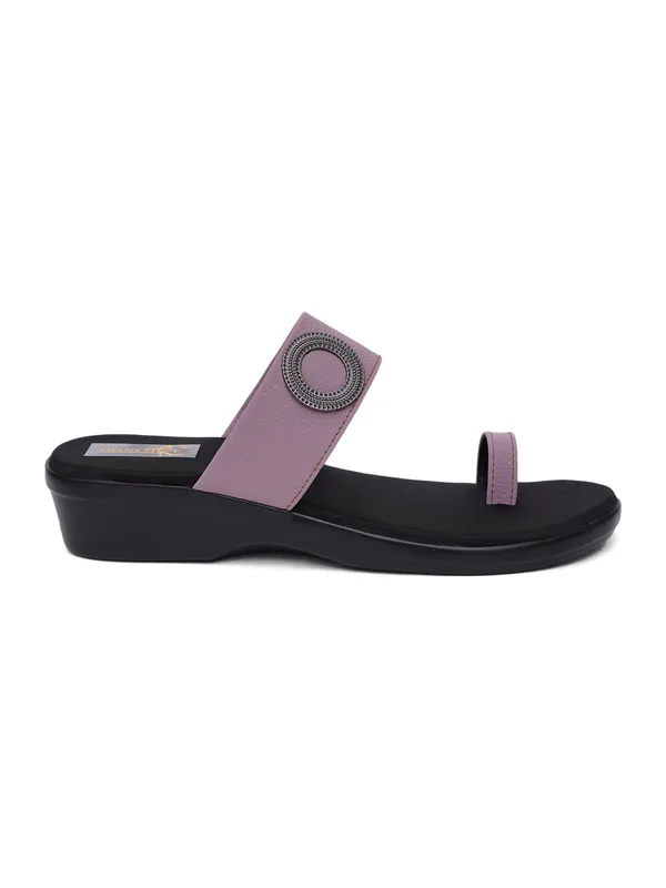 Angutha_Strap_Casual_Wedge_Slippers_(PEACH)