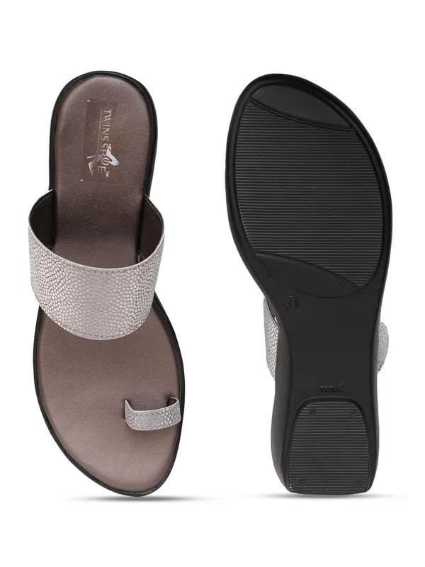 Printed_Strap_Angutha_Wedge_Heels_(Grey)