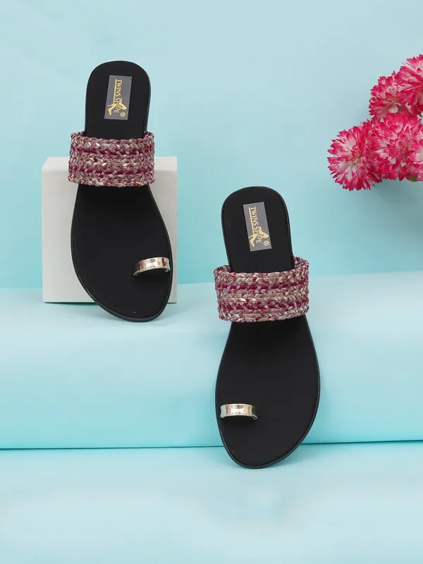 Women's_Embellished_One_toe_Flats