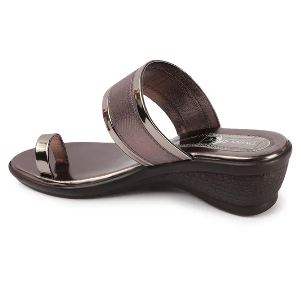 Angutha_Grey_Wedge_Heels_(Grey)