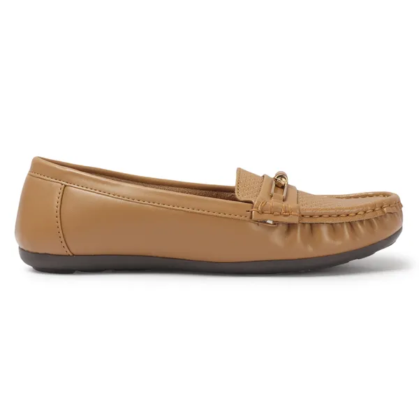 Casual_Dailywear_Soft_Buckle_Loafers_(Beige)