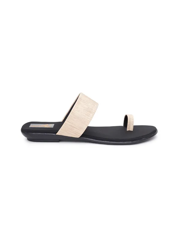 Women_Casual_Flats