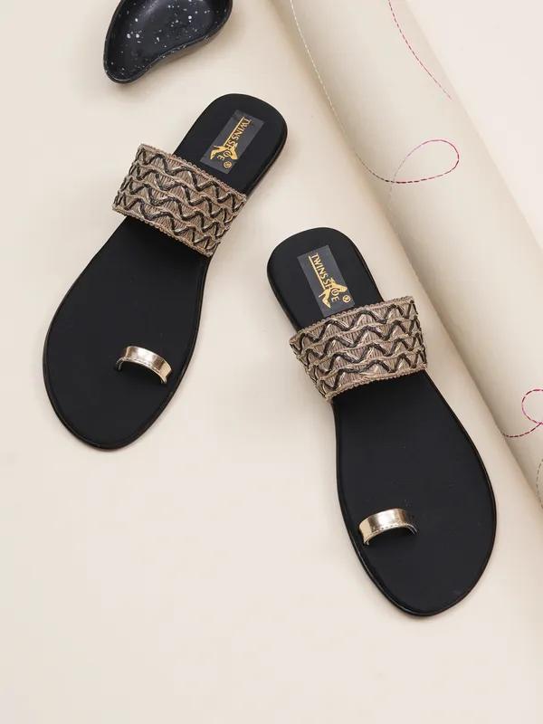 Women_Casual_Flats