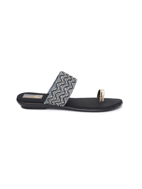 Women_Casual_Flats