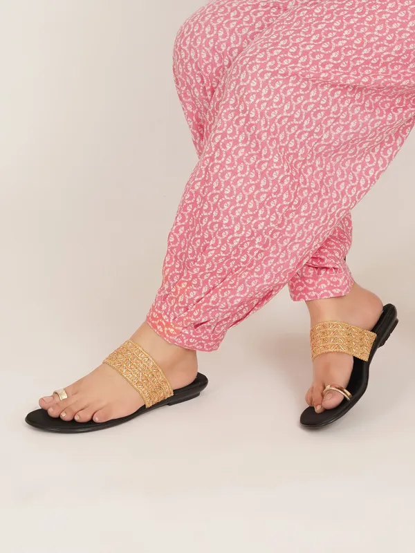 Women_Casual_Flats