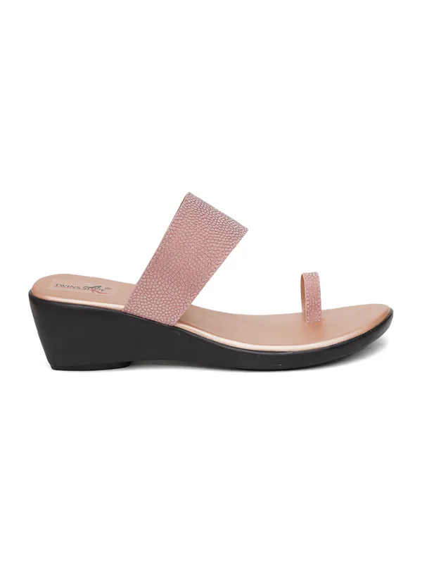 Print_Strap_Angutha_Wedge_Heels_(Sultan)
