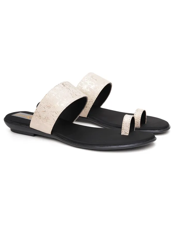 Women_Casual_Flats