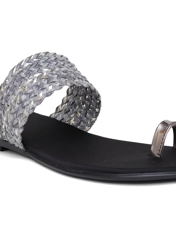 Women's_Embellished_One_toe_Flats