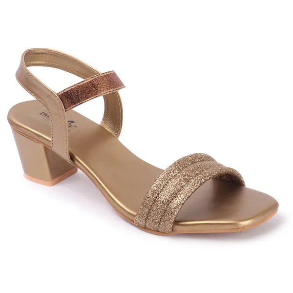 Block_Heel_Sandals_(Antique)