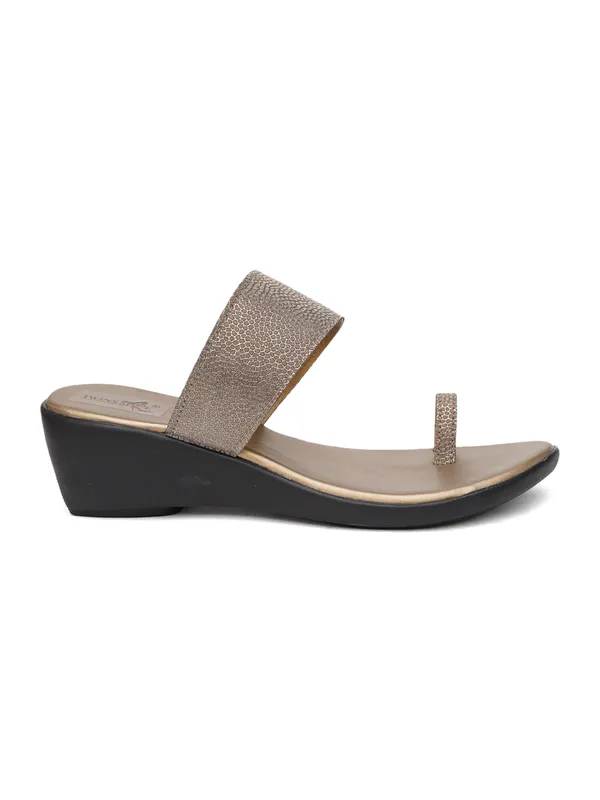 Print_Strap_Angutha_Wedge_Heels_(Antique)