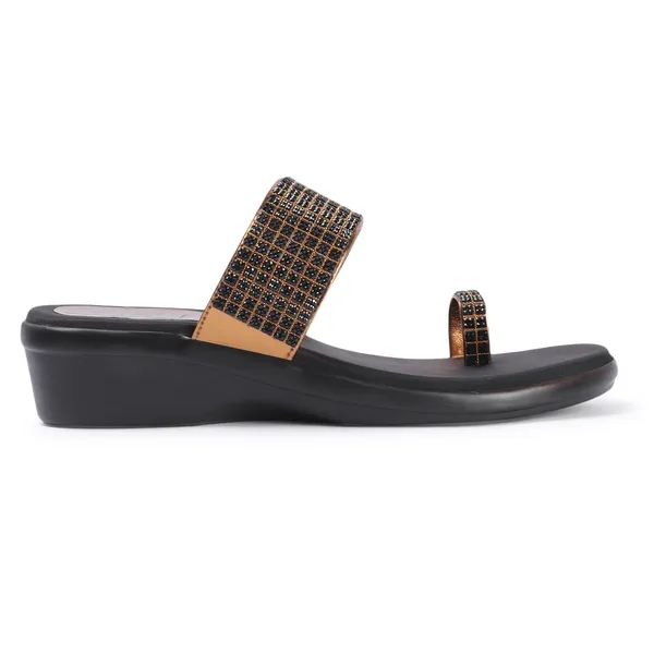 Casual_Wedge_Slippers_(Antique)