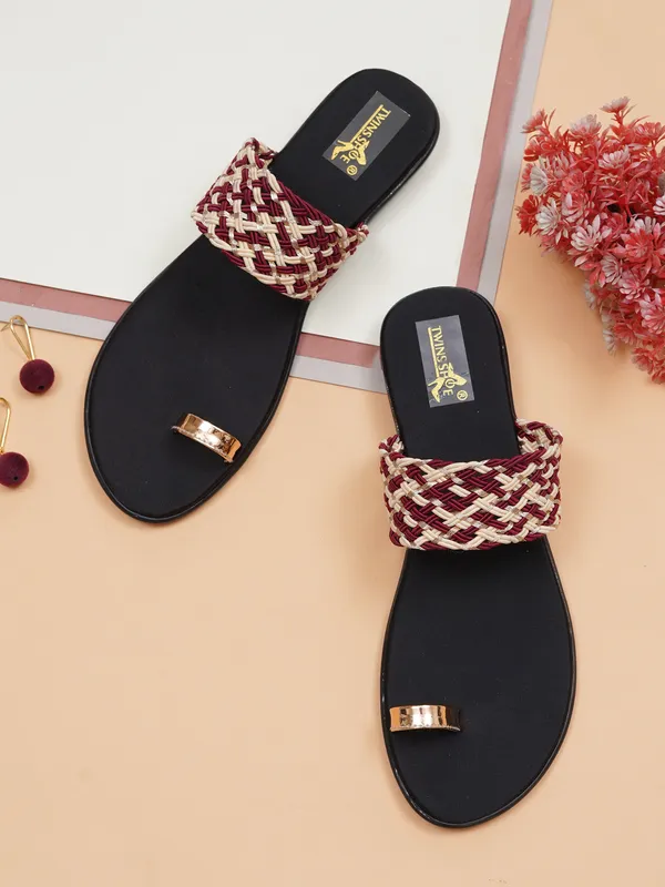 Women's_Embellished_One_toe_Flats