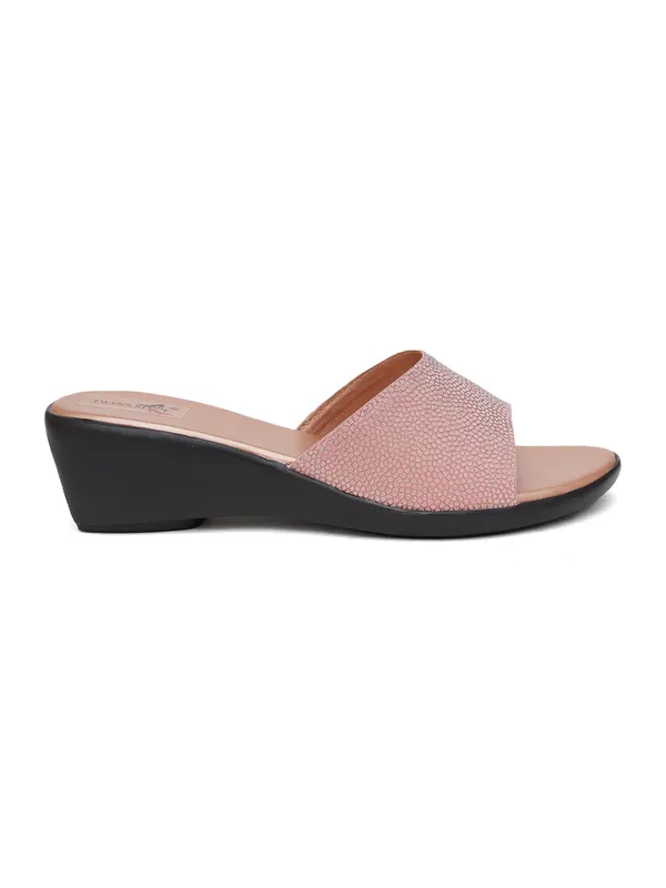 Shining_Strap_Wedge_Heels_(Sultan)