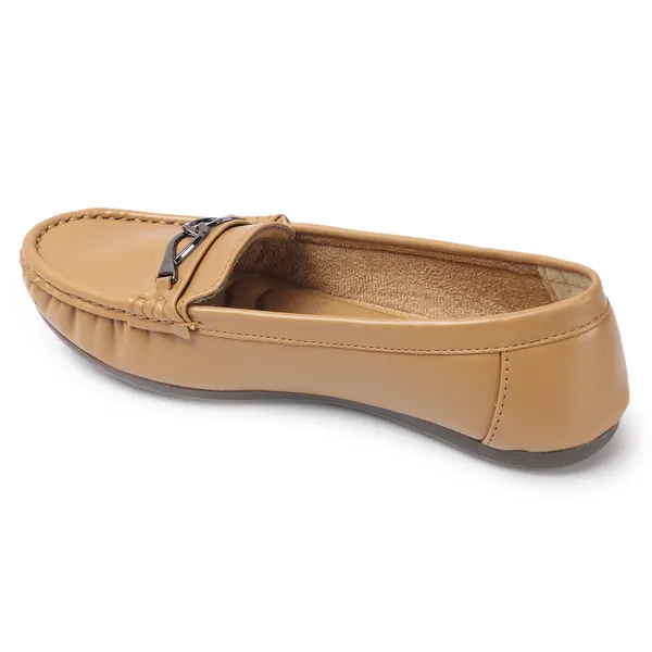 Buckle_Style_Casual_Loafers_(Beige)