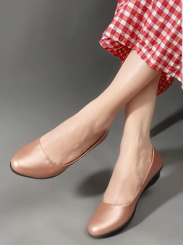Women_Casual_Stylish_Formal_Bellies_(Rgold)