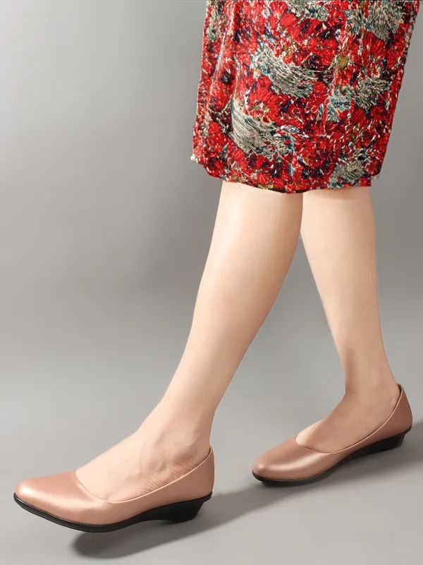 Women_Casual_Stylish_Formal_Bellies_(Rgold)