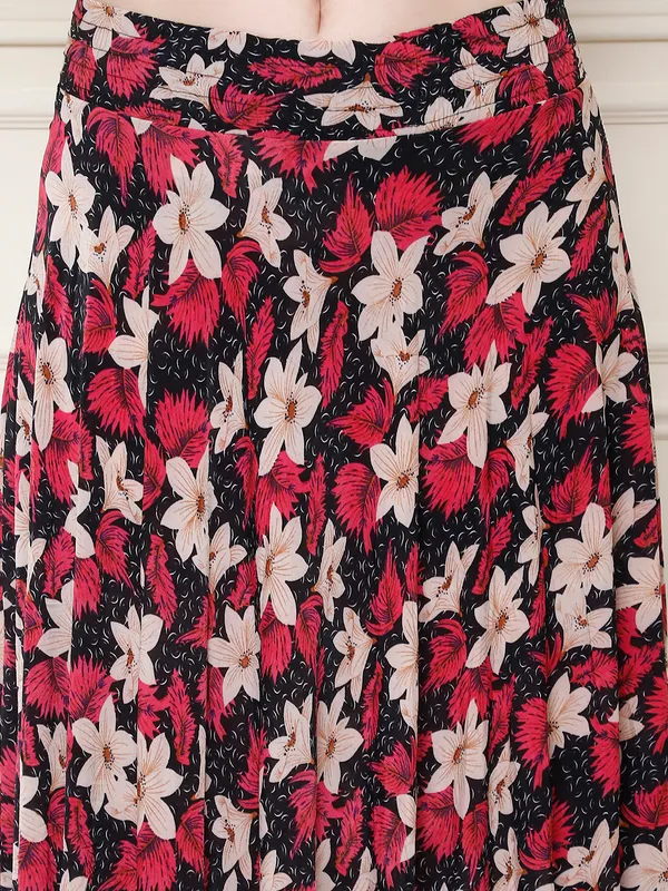 Multi_Color_Polyester_Lycra_Skirt_For_Women
