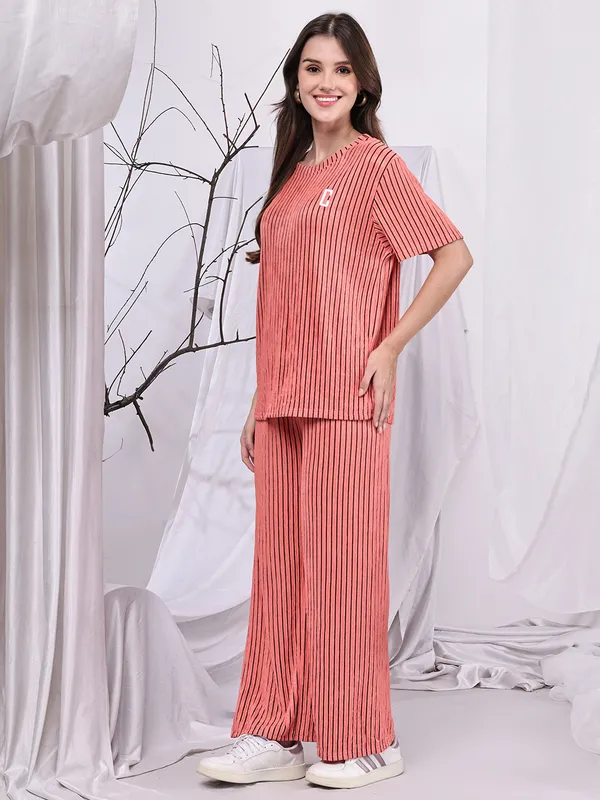 Peach_Popcorn_Top_For_Women