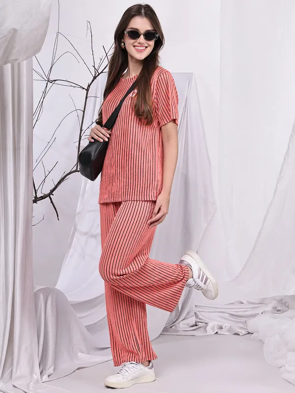 Peach_Popcorn_Top_For_Women