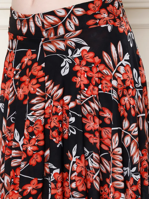 Multi_Color_Polyester_Lycra_Skirt_For_Women