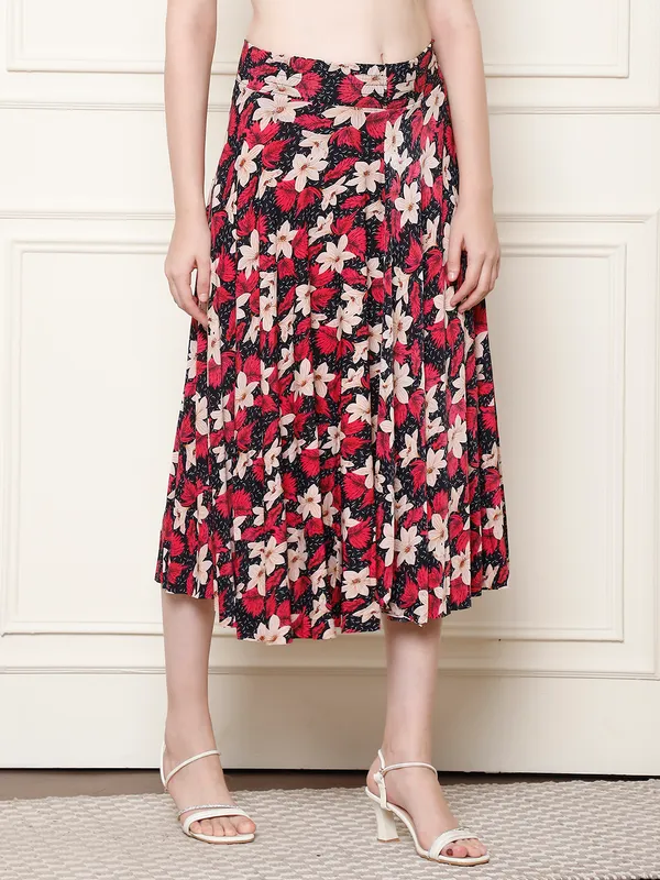 Multi_Color_Polyester_Lycra_Skirt_For_Women