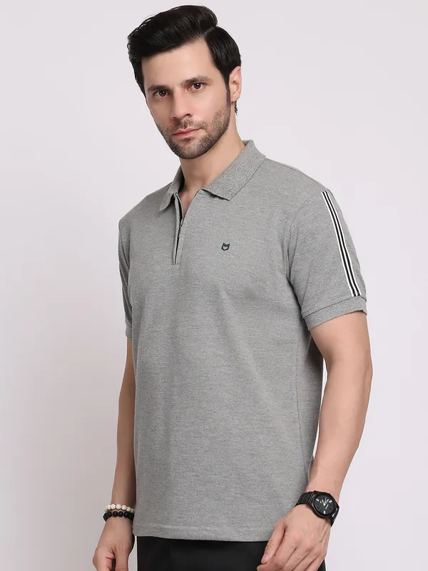 Grey_Cotton_T-Shirt_For_Men